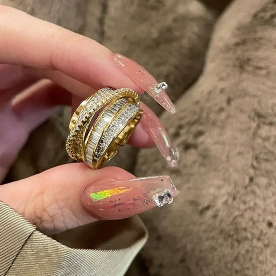 Korea New Fashion Jewelry Exquisite Silver Color Zircon Ring Elegant Women&